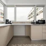 Spacious 1007 *