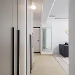Spacious 1007