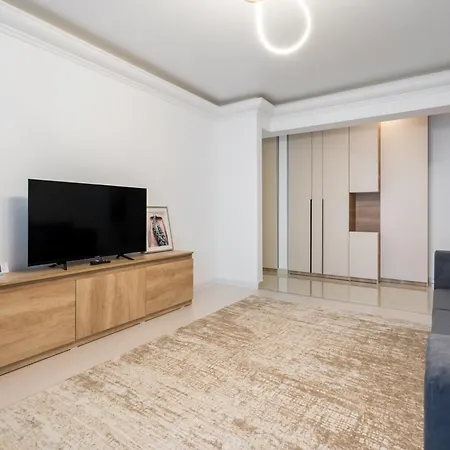 Spacious 1007 布加勒斯特