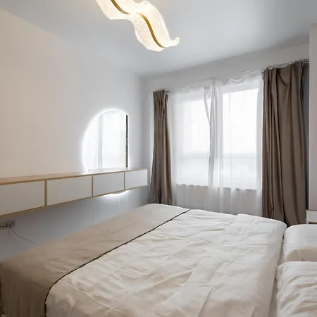 Spacious 1007 * Bucharest