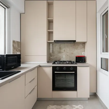 Spacious 1007