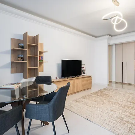 Spacious 1007 Bucharest