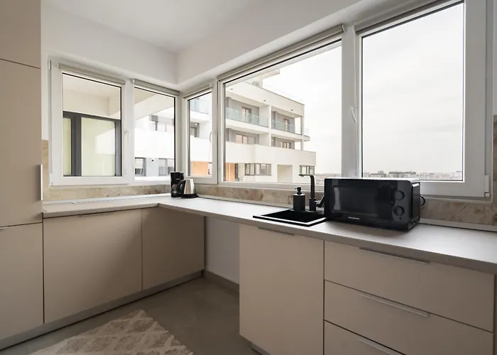 Spacious 1007 Apartment