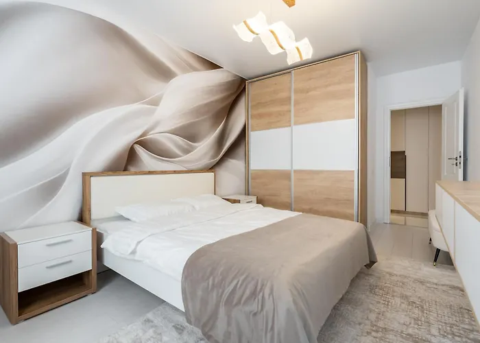 Spacious 1007 *